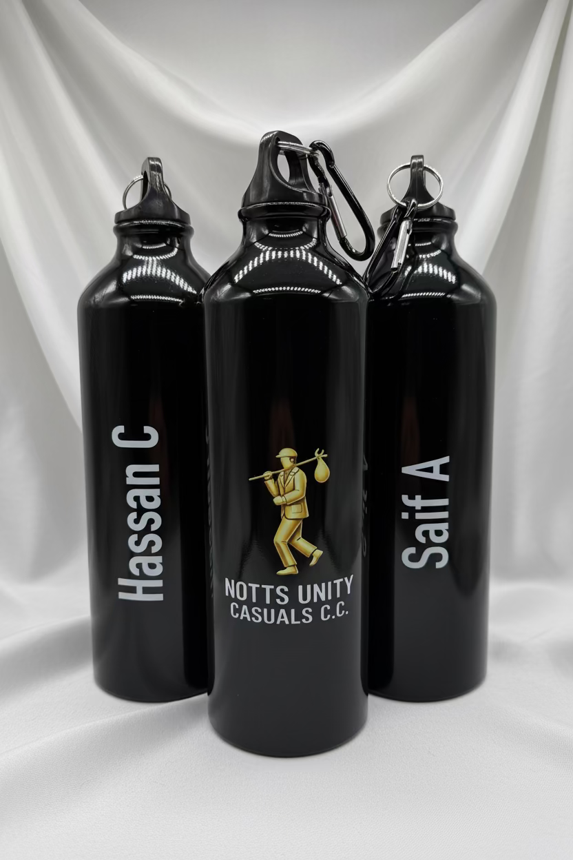 Sports Team Branded Printed 800 ml Aluminium Bottle with Carabiner